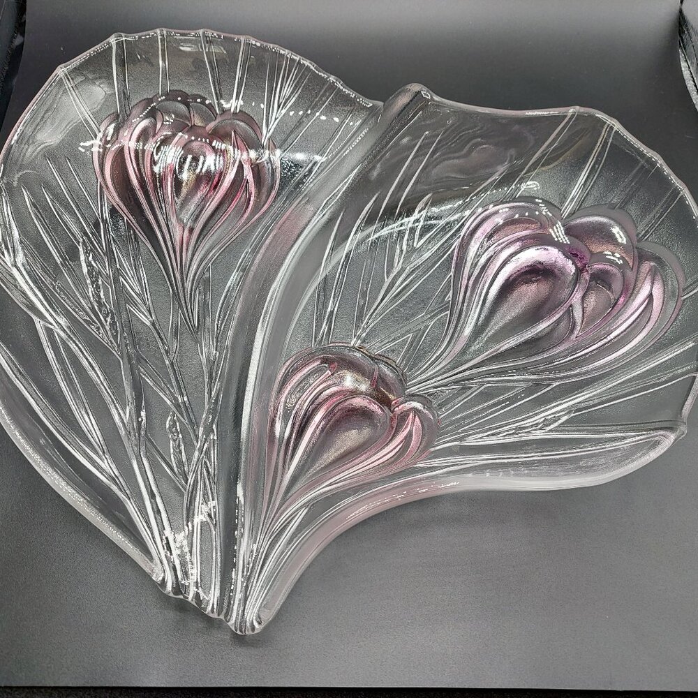 16" Heart-shaped Mikasa? serving dish